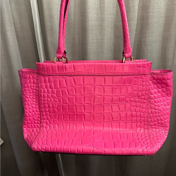 Kate Spade Alice Ridgley Avenue Wkru2707 Vibrant Pink Croc-Embossed Tote - Picture 3 of 3